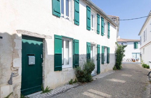 La Couarde-sur-Mer Casa | Typical central home