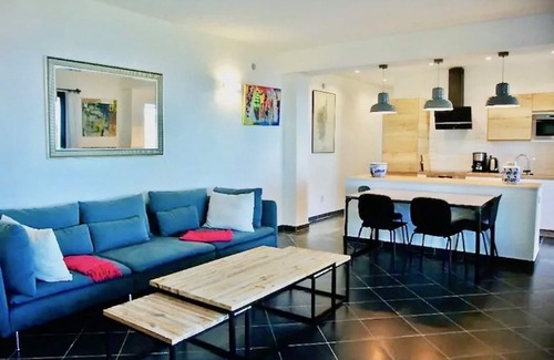 Calvi Villa | Villa típica de Córcega independiente, construido con vistas al mar