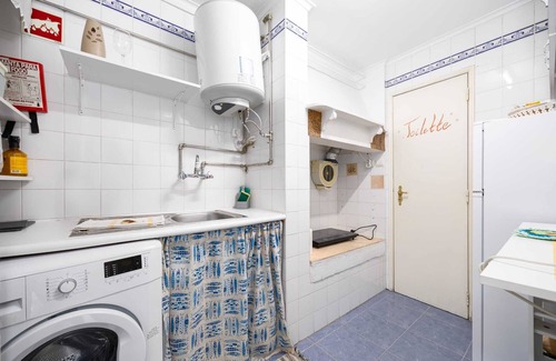 Santo Estevao Apartamento | Típica Crooked House Alfama