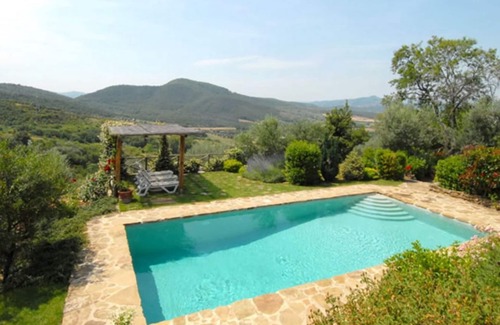 Casalini Casa | GRANJA TÍPICA DEL CAMPO UMBRIANO