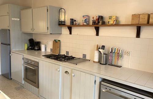 Lussac-Les-Eglises Casa | Rustic house with large garden and communal pool