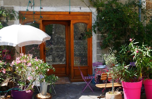 Alba-la-Romaine Casa | Casa típica en el centro del pueblo
