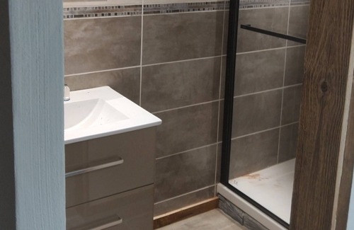 Les Bottieres Casa | Typical Savoyard house with private heated pool