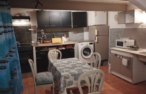 Pezenas Casa | Typical southern village house in the heart of town - ideal for sightseeing