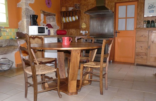 Sauzet Casa | TÍPICA STONE HOUSE 4 a 6 personas piscina y jacuzzi, y Cahors cerca de Montcuq