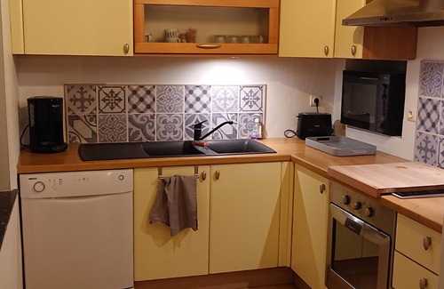 Gussignies Casa | Típica casa de piedra completamente renovada