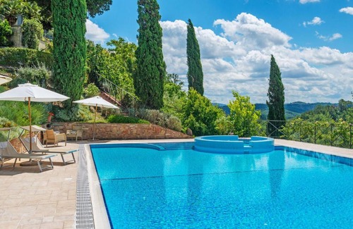 Bucciano Apartamento | Typical Tuscan flat with swimming pool and air conditioning