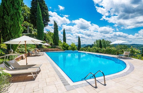 Bucciano Apartamento | Typisch Toscaans appartement met zwembad en airconditioning