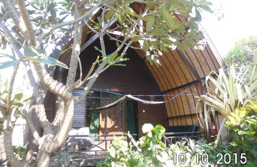 Gili Air Complejo | Tyrrell Cottages & Restaurant