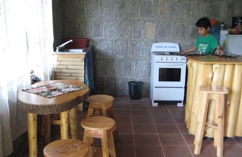 San Pedro La Laguna Cabina | Tzikin Jaay (Birds House )