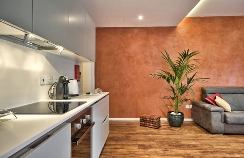 Valletta Hotel | U Collection Suites & Apartments