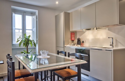 Valletta Hotel | U Collection Suites & Apartments