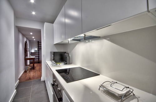 Valletta Hotel | U Collection Suites & Apartments