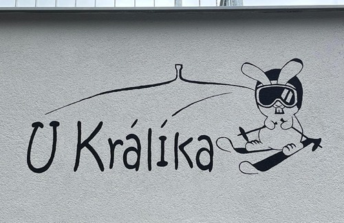 Dolni Morava Apartamento | U Králíka, apartmán H, 3 samostatné ložnice - mezonet, 3 vlastní parkovací místa, v klidu, přitom v centru zábavy