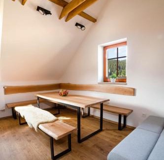Velke Karlovice Apartamento | U Mirina