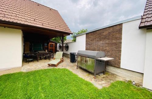 Borovany Casa | U nás na chalupě