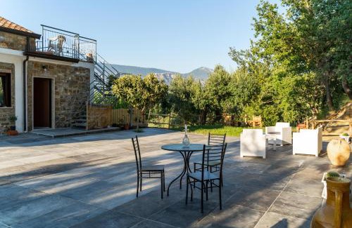 Ogliastro Cilento Apartamento | U Saccataro Casa Vacanze