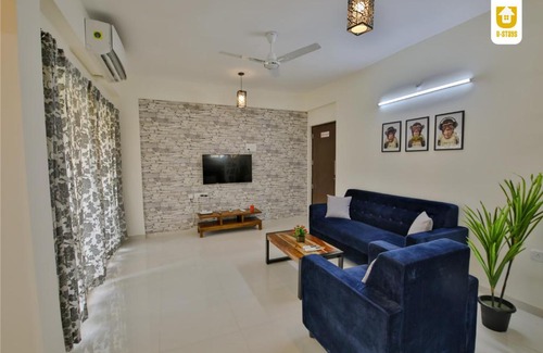 Anjuna Apartamento | U-stays - 2 bhk, Pool view flat with WIFI in Anjuna