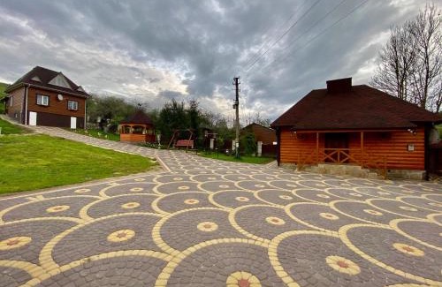Plavya Casa | U Troh Brativ