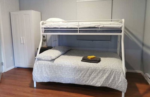 Powell River Apartamento | U1 Seaside Serenity: Seal Bay Glamping Retreat