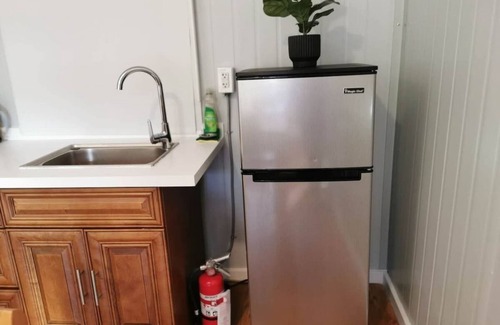 Powell River Apartamento | U15 Seaside Serenity: Seal Bay Glamping Retreat