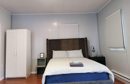 Powell River Apartamento | U2 Seaside Serenity: Seal Bay Glamping Retreat