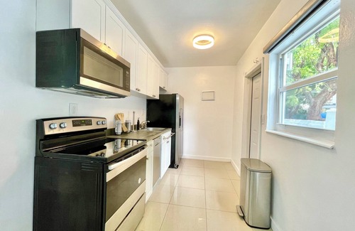 Dolphin Isles Apartamento | U2-Sunrise Beach Sensation Marvelous apartment with AC in Fort Lauderdale