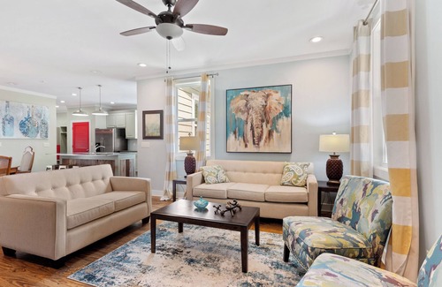Tuscaloosa Casa | UA CAMPUS ADJACENT 4BEDROOM/4BATHROOM FARMHOUSE SLEEPS 8