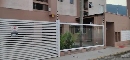 Centro Apartamento | UBATUBA HOME , churrasqueira piscina estacionamento coberto