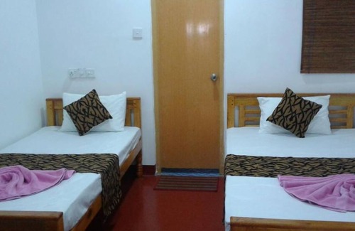 Uppuveli Casa | Ubay Guest House