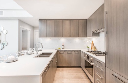 Vancouver Apartamento | UBC Beautiful Two Bed Room Unit