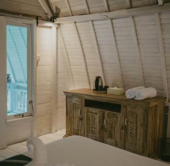 Ubud Cama Y Desayuno | Ubud White Cottage