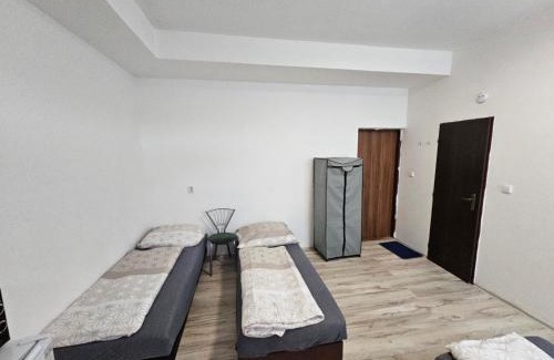 Usti nad Labem Apartamento | Ubytování Střekov Aréna
