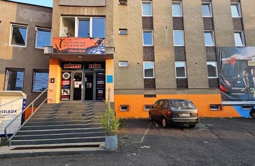Usti nad Labem Apartamento | Ubytování Střekov Aréna
