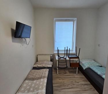 Usti nad Labem Apartamento | Ubytování Střekov Aréna