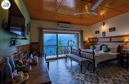 Naddi Hotel | Udechee Huts Hotel