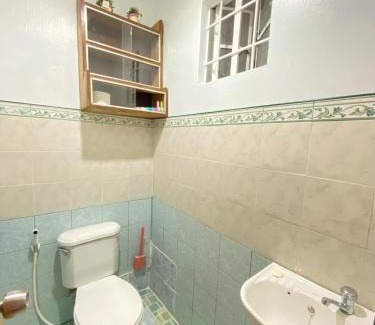 Tayabas City Casa | Udes Spacious Home