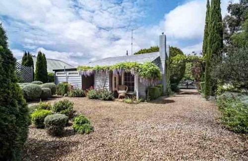 Daylesford Casa | Uffington House ~Two bedroom house in Daylesford