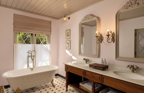 Hatton Hotel | Uga Halloowella - Hatton
