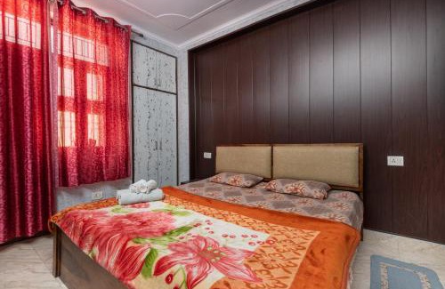 South West Apartamento | UGF Cozy Flats Bnb 2 BHK Flat,Near Airport Delhi