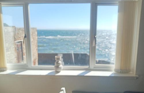 Anstruther Casa | Ugly Duckling, License number FI 00863 P