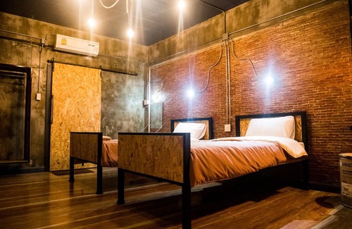 Saen Suk Hotel | UJ Apartment