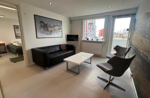 Nuuk Casa | Uka Guesthouse Downtown
