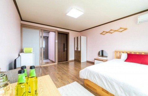 Uljin Casa | Uljin Dolbit Pension