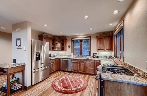 Forest Hills Casa | Ullr Haus: EV Enabled, Private Hot Tub, Mountain Views, Foosball, Sauna