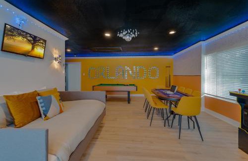 Kissimmee Casa | Ultimate Escape! Indoor Pool, Game Room, Movie Room, and more!