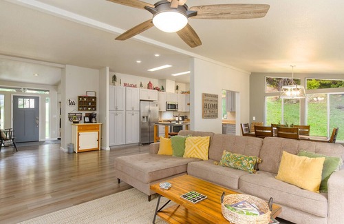 McKinleyville Casa | 🌲 Ultimate Family Getaway! Bigfoots Hideaway in the Heart of the Redwoods!🌲