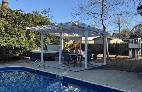 Terry Sanford Casa | Ultimate Family Getaway Private Pool and Hot Tub