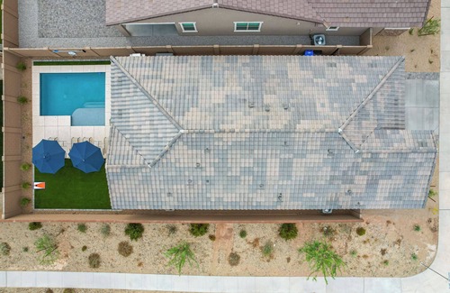 Desert View Casa | Ultimate Family Getaway: Luxurious 4BR Home with Pool & Mountain Views!