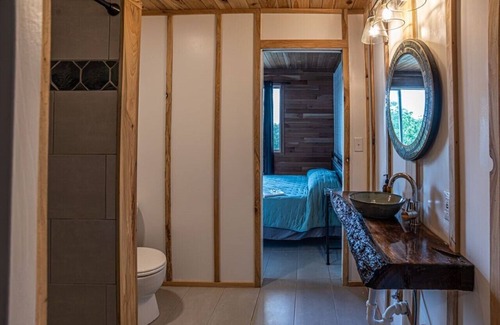 Springdale Casa | Ultimate Hikers and Bikers Pit Stop to Clean up and Wind Down (no cleaning fee)